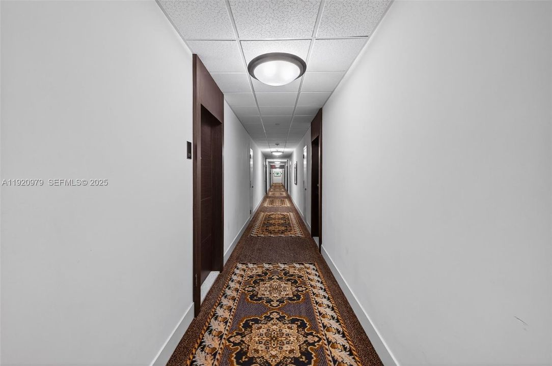 For Sale: $347,000 (3 beds, 2 baths, 1693 Square Feet)