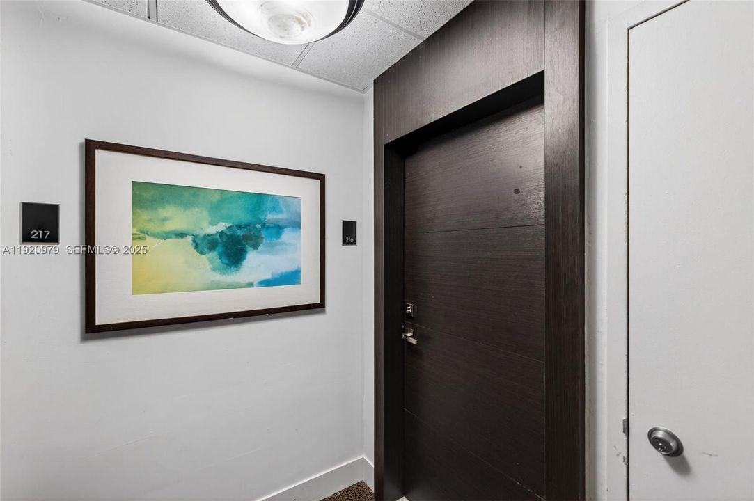 For Sale: $347,000 (3 beds, 2 baths, 1693 Square Feet)