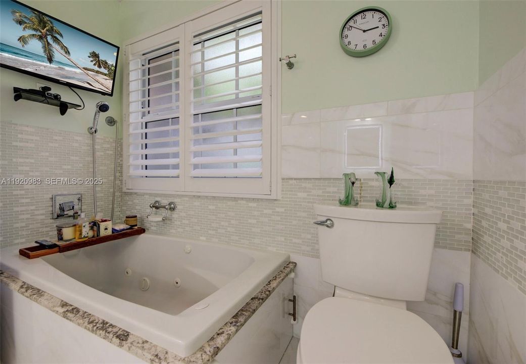 待售: $659,900 (4 贝兹, 2 浴室, 1870 平方英尺)