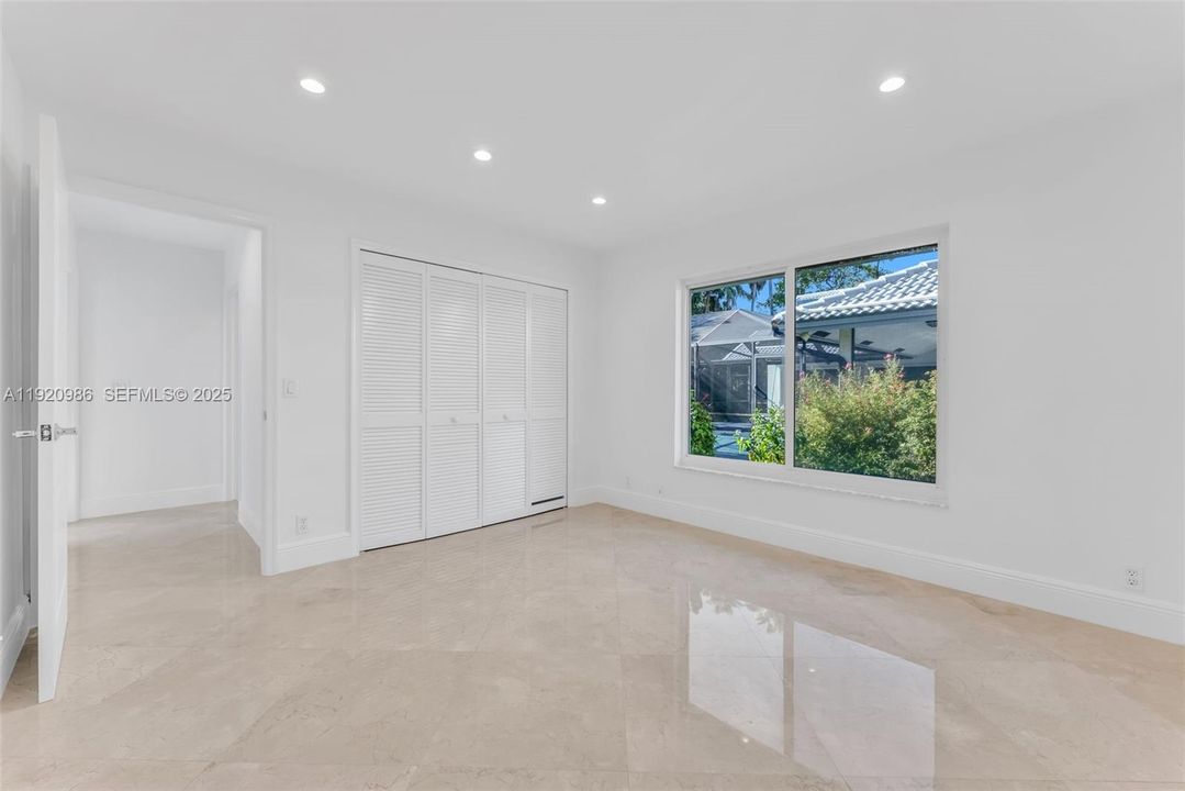 For Sale: $1,200,000 (4 beds, 3 baths, 2445 Square Feet)