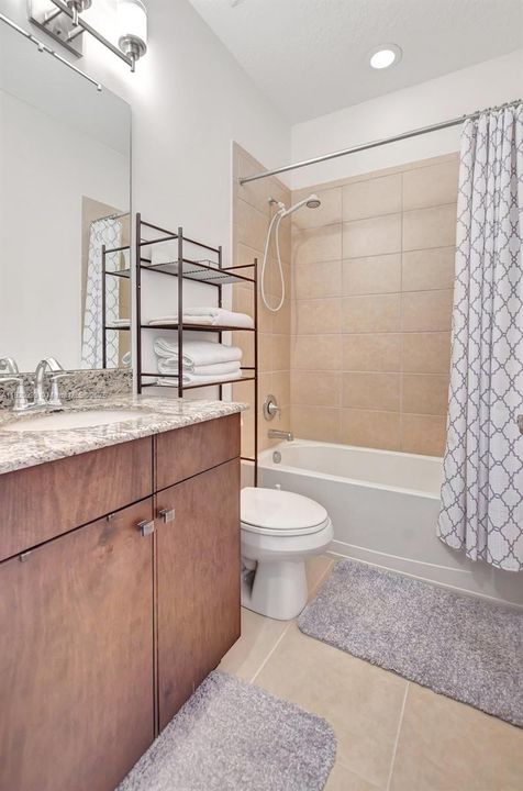 For Rent: $5,500 (4 beds, 3 baths, 2402 Square Feet)