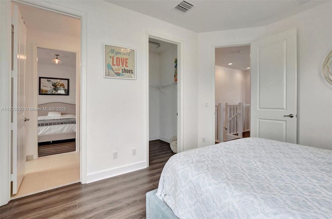 For Rent: $5,500 (4 beds, 3 baths, 2402 Square Feet)