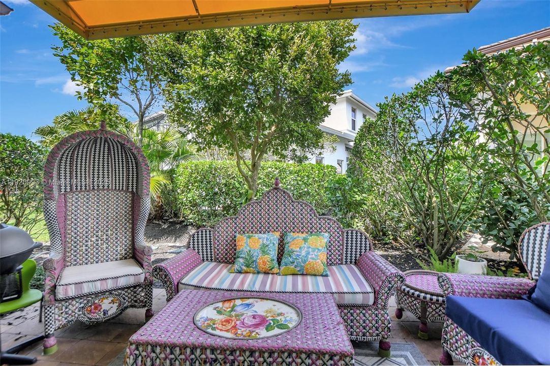 For Rent: $5,500 (4 beds, 3 baths, 2402 Square Feet)