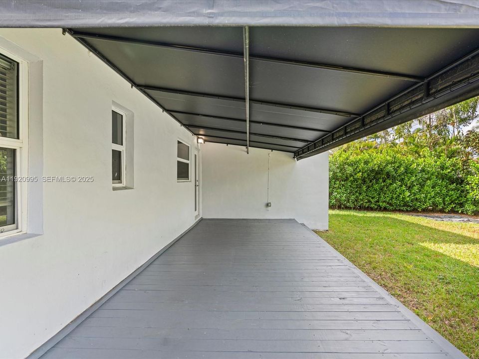 For Rent: $5,000 (3 beds, 2 baths, 1460 Square Feet)