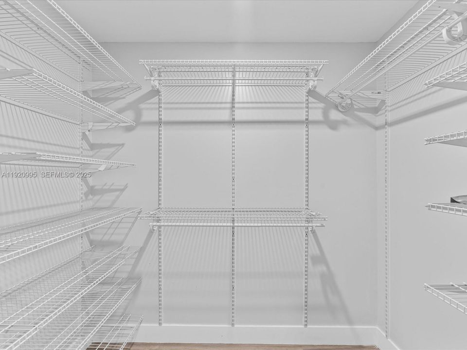 For Rent: $5,000 (3 beds, 2 baths, 1460 Square Feet)