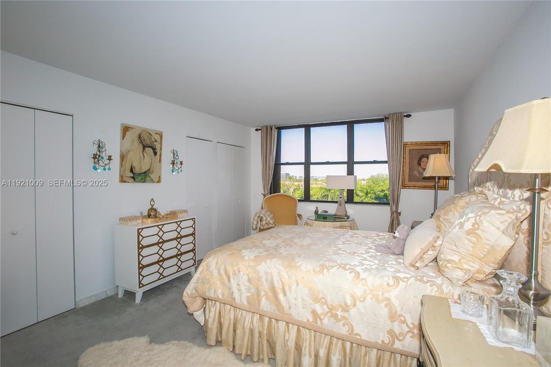 На продажу: $439,000 (2 спален, 3 ванн, 2320 Квадратных фут)