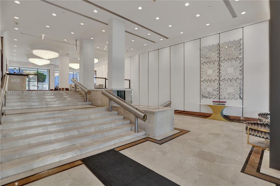 На продажу: $439,000 (2 спален, 3 ванн, 2320 Квадратных фут)