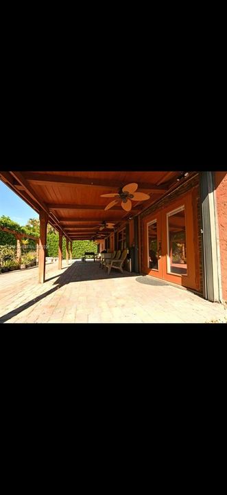 For Rent: $4,000 (4 beds, 2 baths, 1753 Square Feet)