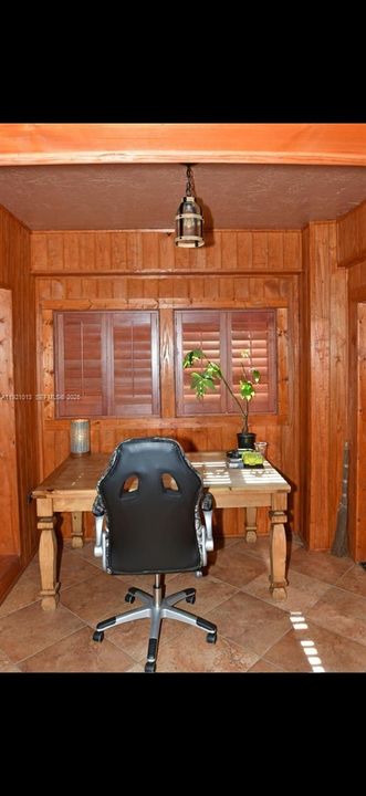 For Rent: $4,000 (4 beds, 2 baths, 1753 Square Feet)