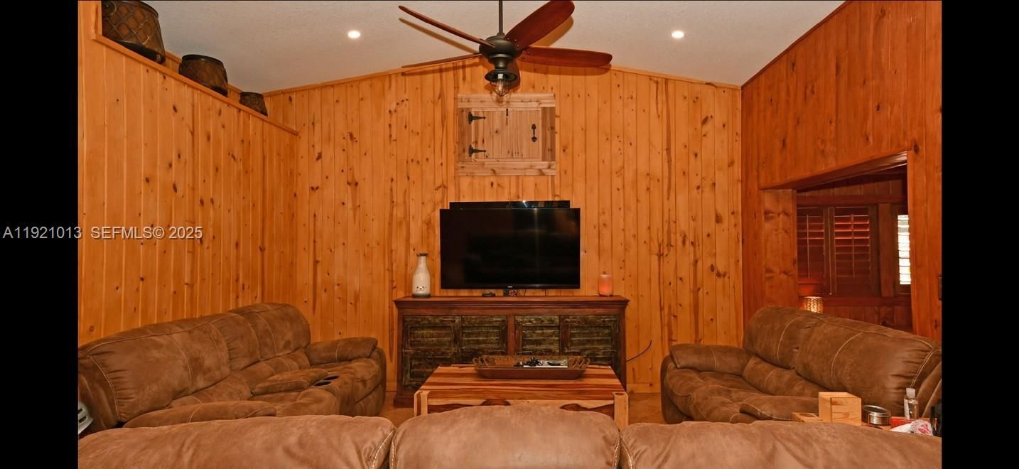 For Rent: $4,000 (4 beds, 2 baths, 1753 Square Feet)