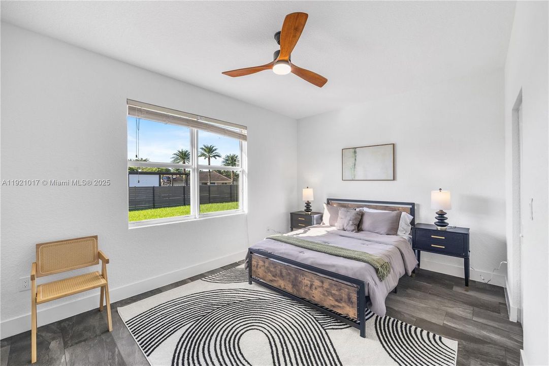 На продажу: $1,165,000 (5 спален, 4 ванн, 4007 Квадратных фут)