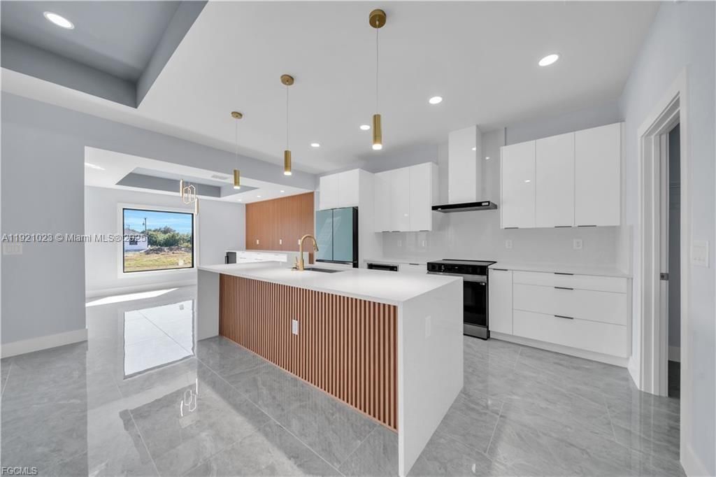 For Sale: $374,900 (3 beds, 2 baths, 0 Square Feet)