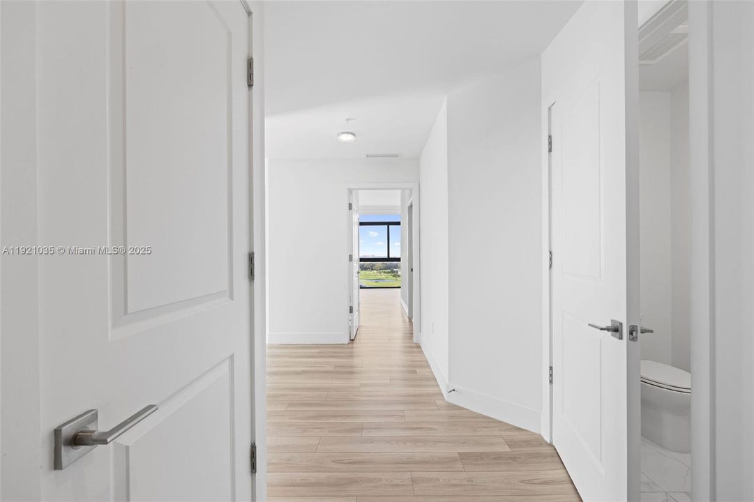 For Sale: $1,281,000 (2 beds, 2 baths, 1483 Square Feet)