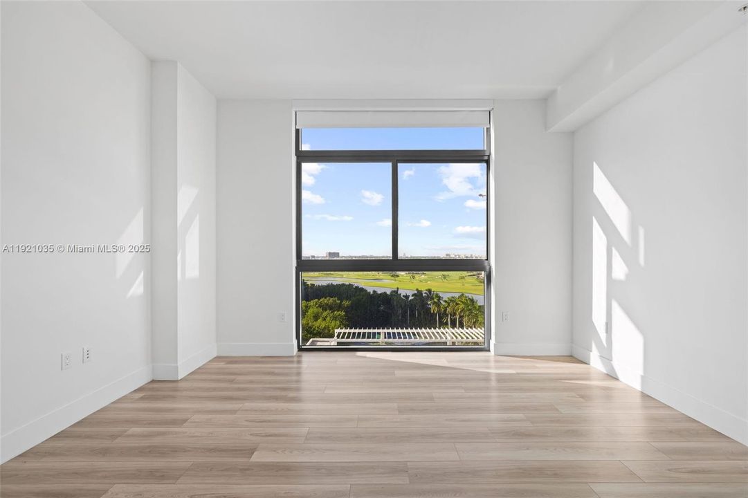 For Sale: $1,281,000 (2 beds, 2 baths, 1483 Square Feet)