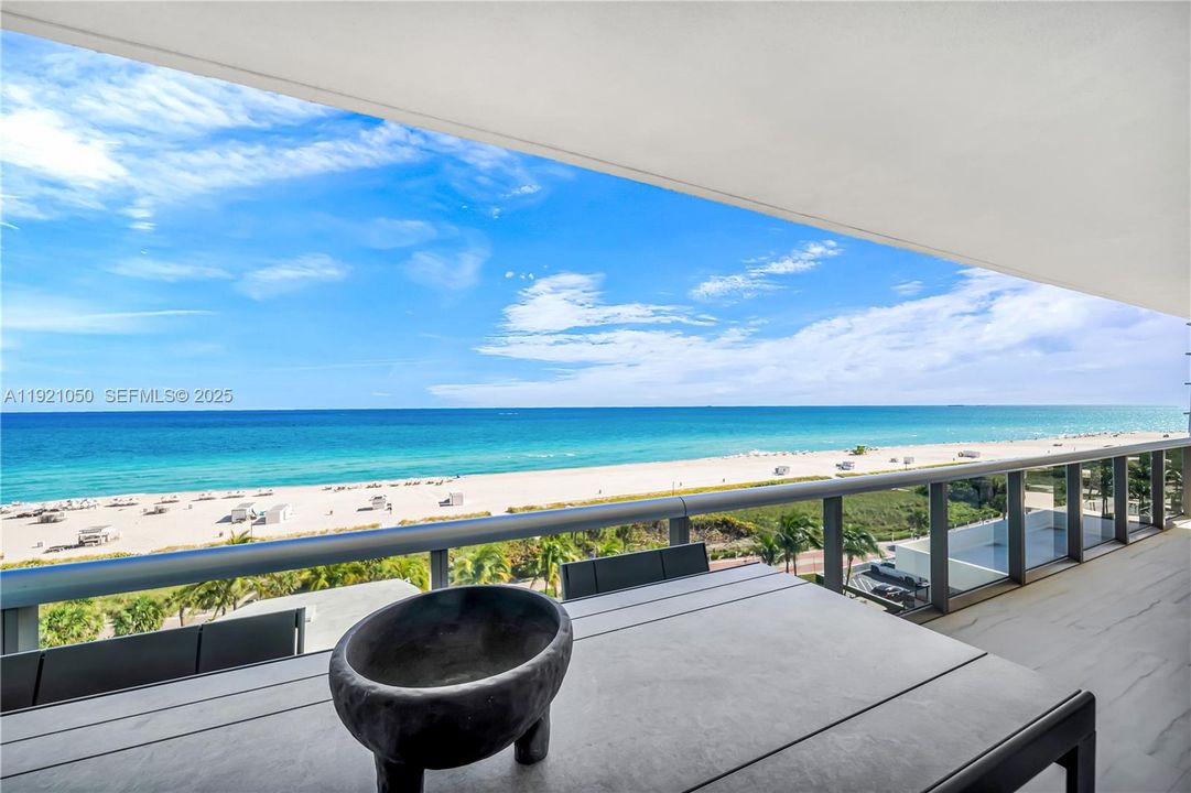 For Sale: $3,900,000 (3 beds, 3 baths, 1725 Square Feet)