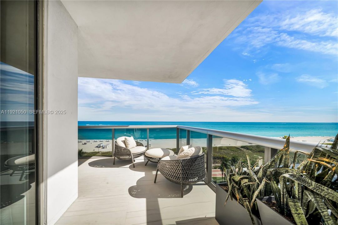 For Sale: $3,900,000 (3 beds, 3 baths, 1725 Square Feet)