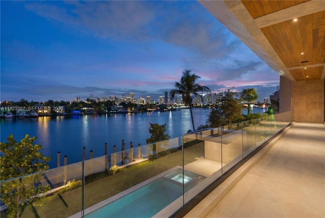 En Venta: $49,500,000 (7 camas, 6 baños, 8300 Pies cuadrados)