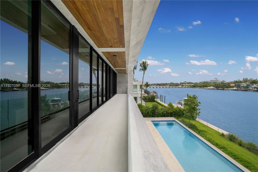 En Venta: $49,500,000 (7 camas, 6 baños, 8300 Pies cuadrados)