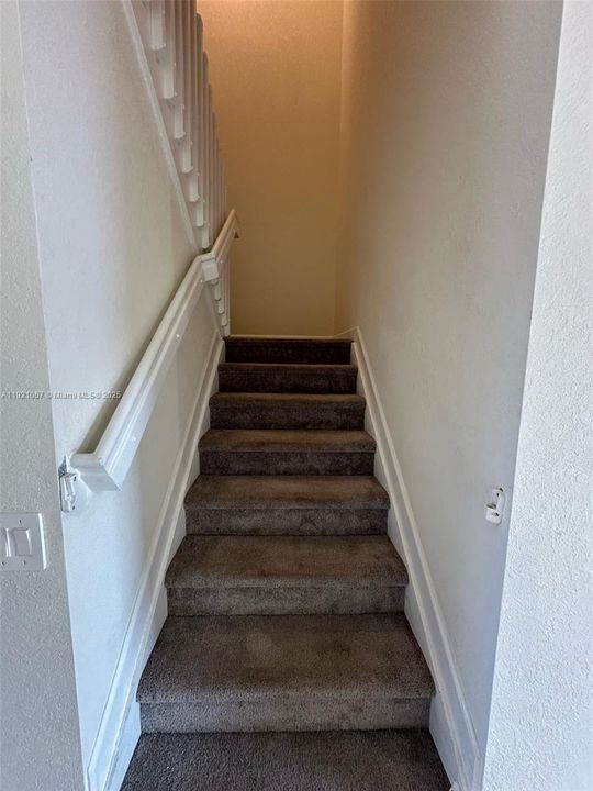 В аренду: $2,800 (3 спален, 2 ванн, 1483 Квадратных фут)