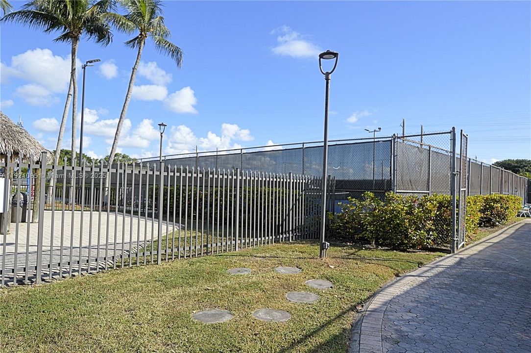 For Sale: $524,900 (3 beds, 2 baths, 1788 Square Feet)