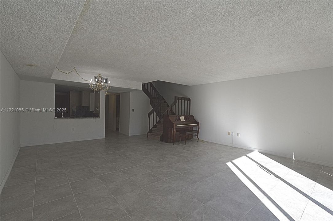 For Sale: $524,900 (3 beds, 2 baths, 1788 Square Feet)