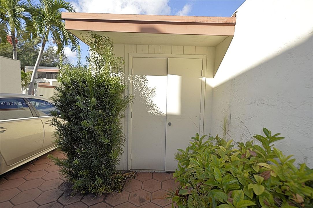 For Sale: $524,900 (3 beds, 2 baths, 1788 Square Feet)