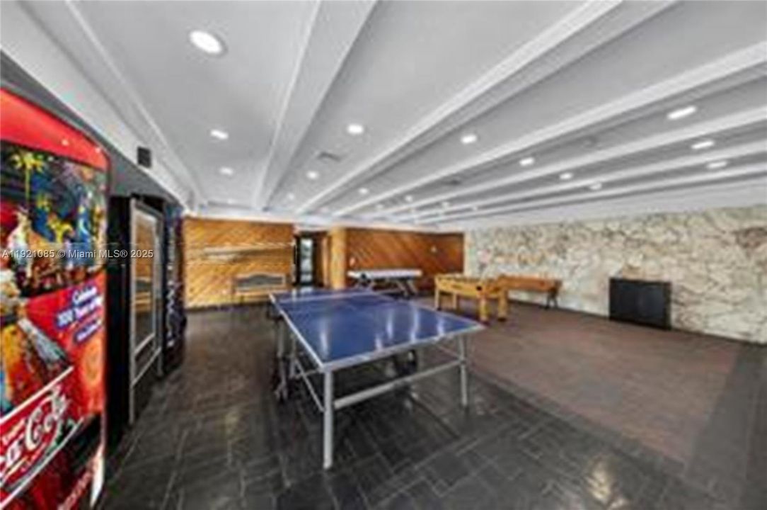 For Sale: $524,900 (3 beds, 2 baths, 1788 Square Feet)