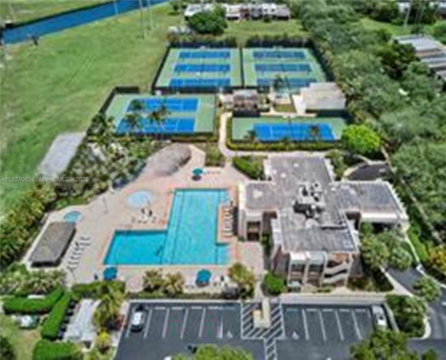 For Sale: $524,900 (3 beds, 2 baths, 1788 Square Feet)