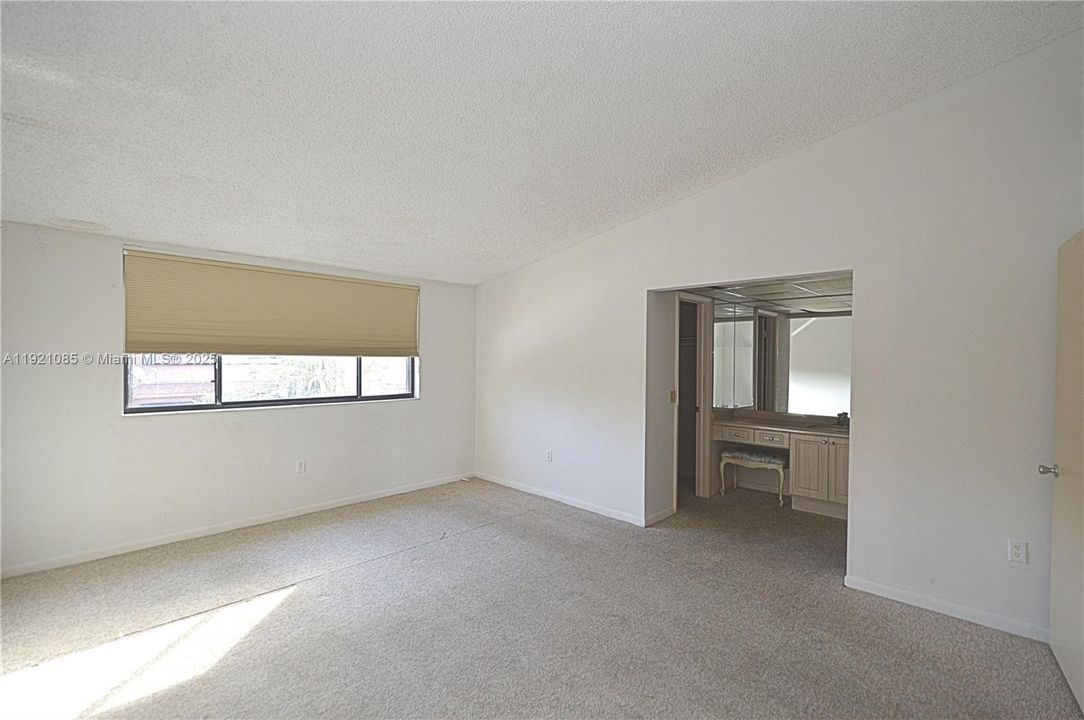 For Sale: $524,900 (3 beds, 2 baths, 1788 Square Feet)