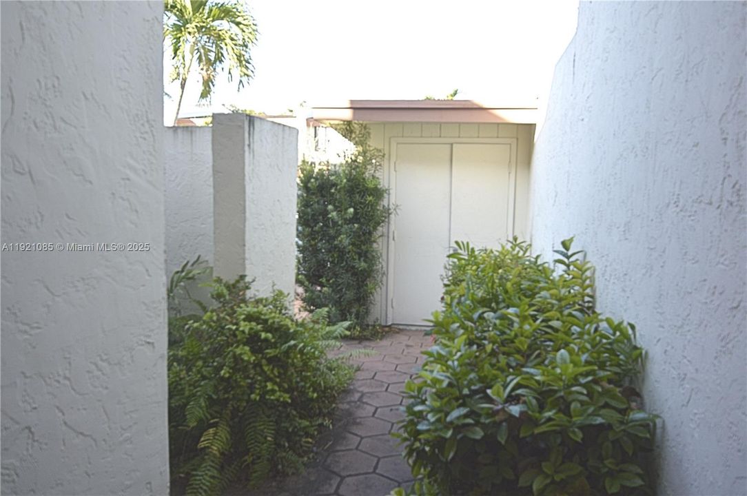 For Sale: $524,900 (3 beds, 2 baths, 1788 Square Feet)