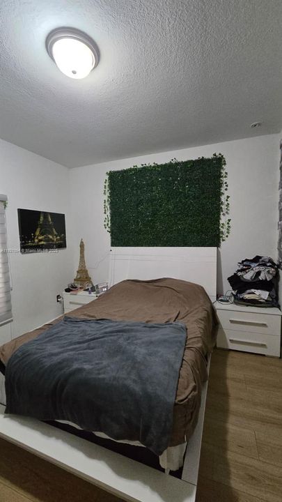 待售: $890,000 (4 贝兹, 3 浴室, 2107 平方英尺)