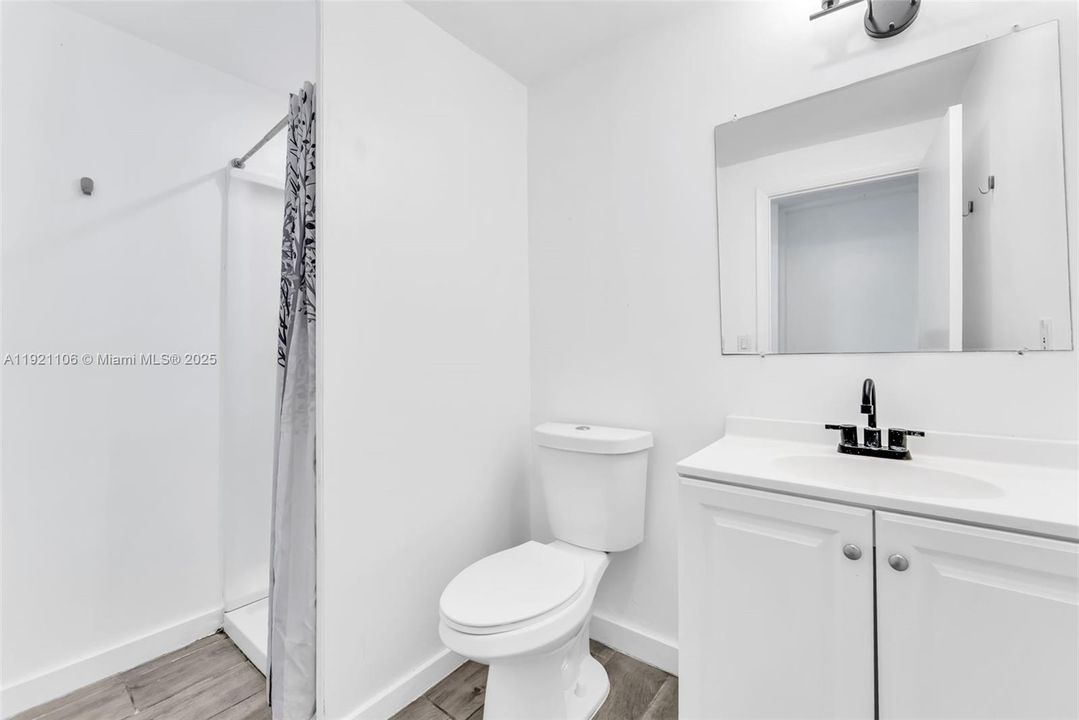 В аренду: $1,500 (1 спален, 1 ванн, 350 Квадратных фут)