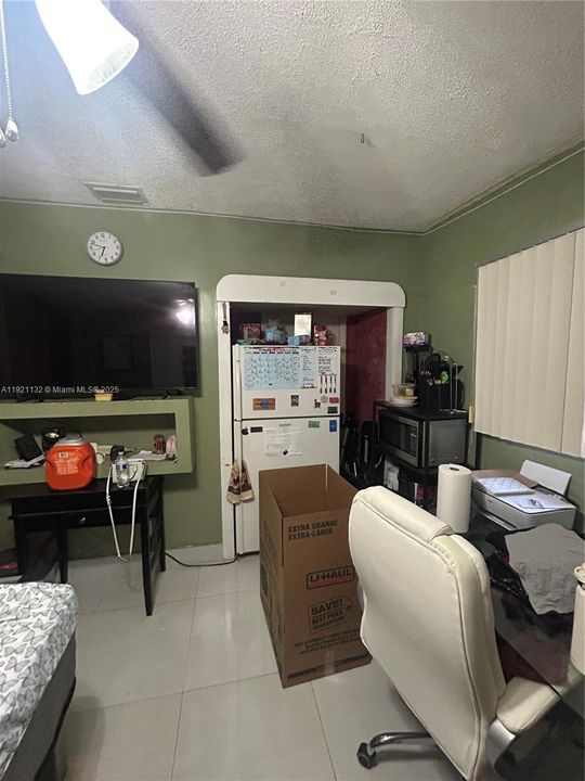 For Sale: $459,900 (3 beds, 2 baths, 1430 Square Feet)