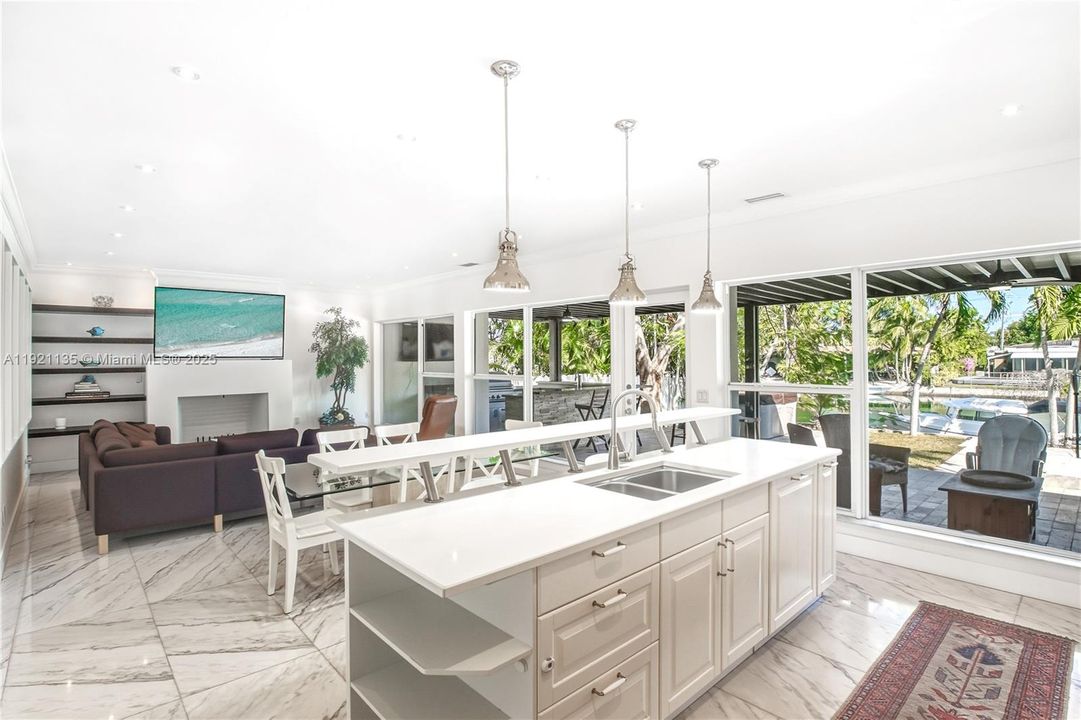 待售: $2,799,000 (4 贝兹, 4 浴室, 2552 平方英尺)