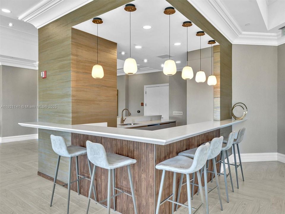 For Rent: $17,500 (3 beds, 3 baths, 3216 Square Feet)