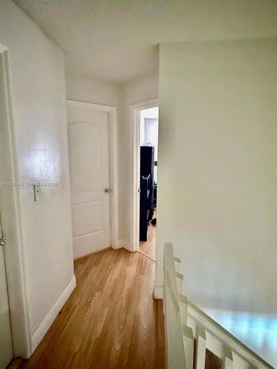 For Sale: $695,000 (4 beds, 3 baths, 2489 Square Feet)