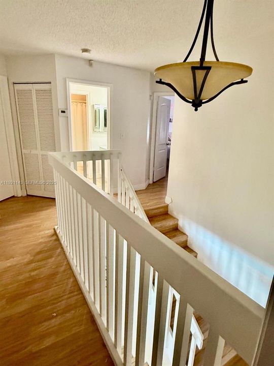 For Sale: $695,000 (4 beds, 3 baths, 2489 Square Feet)