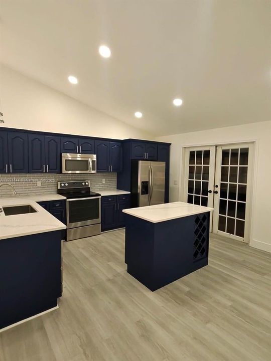 待售: $545,000 (3 贝兹, 2 浴室, 1347 平方英尺)