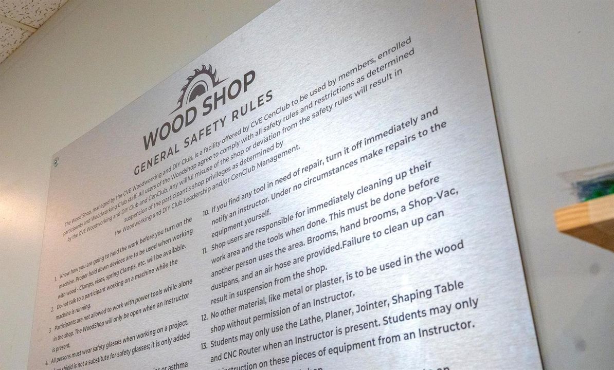 WOODSHOP 1