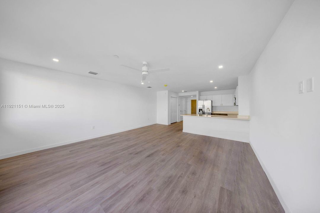 For Rent: $2,000 (0 beds, 1 baths, 0 Square Feet)