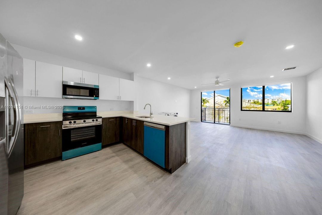 For Rent: $2,000 (0 beds, 1 baths, 0 Square Feet)