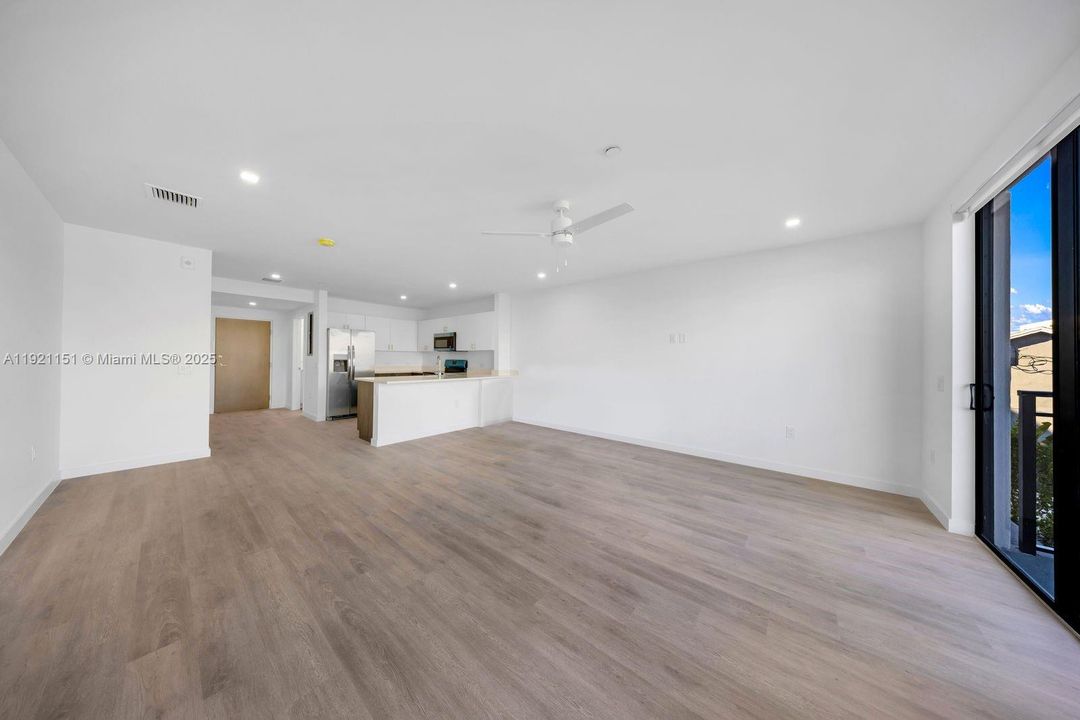 For Rent: $2,000 (0 beds, 1 baths, 0 Square Feet)