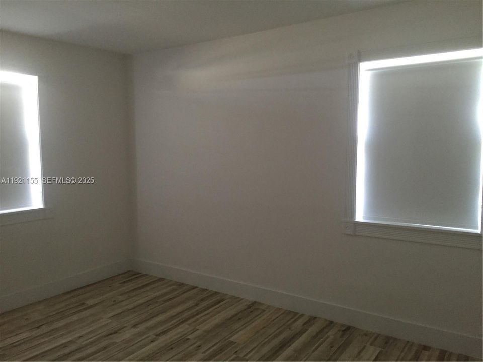 В аренду: $4,200 (3 спален, 3 ванн, 1269 Квадратных фут)