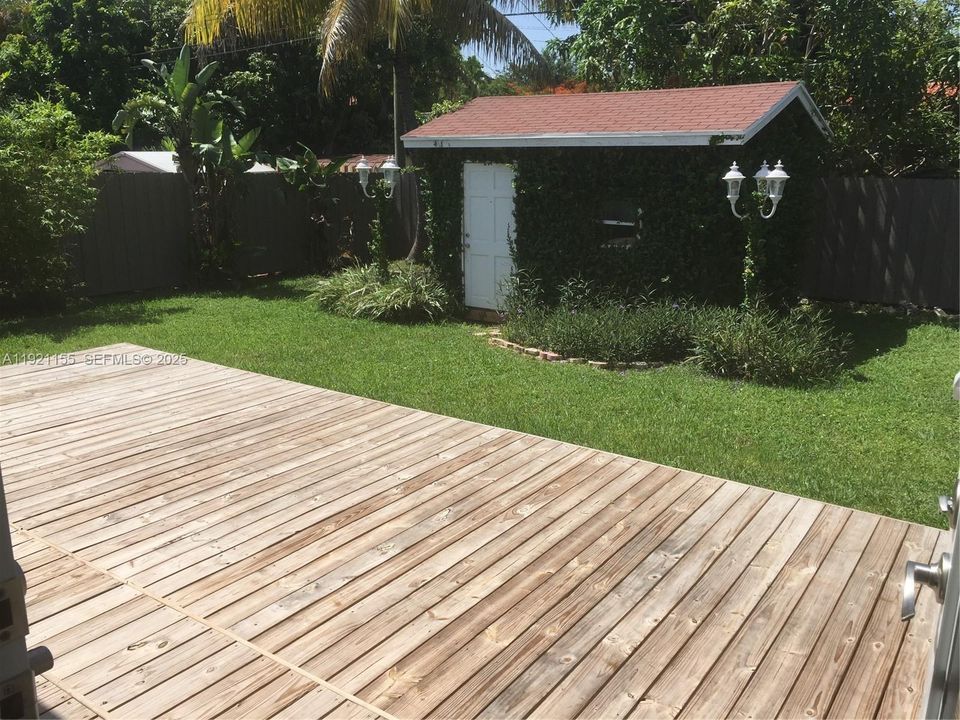 В аренду: $4,200 (3 спален, 3 ванн, 1269 Квадратных фут)