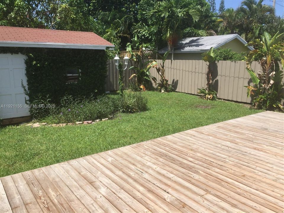 В аренду: $4,200 (3 спален, 3 ванн, 1269 Квадратных фут)