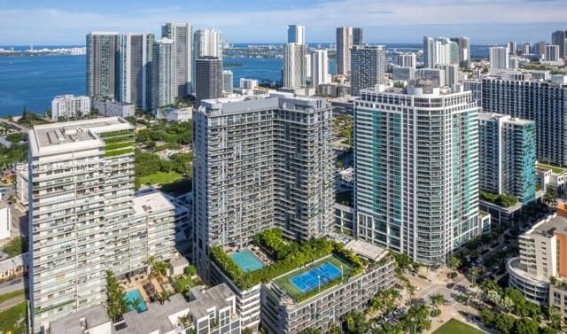 Activo con contrato: $3,000 (1 camas, 1 baños, 672 Pies cuadrados)