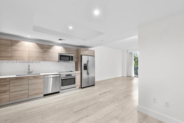 Activo con contrato: $3,000 (1 camas, 1 baños, 672 Pies cuadrados)