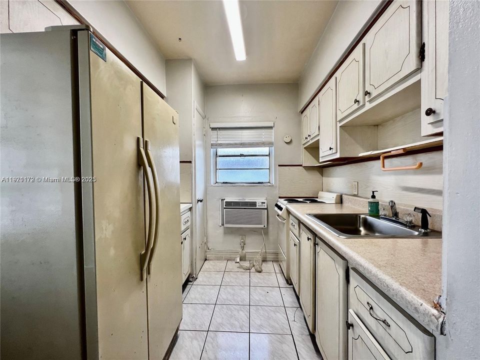 En Venta: $220,000 (0 camas, 1 baños, 392 Pies cuadrados)