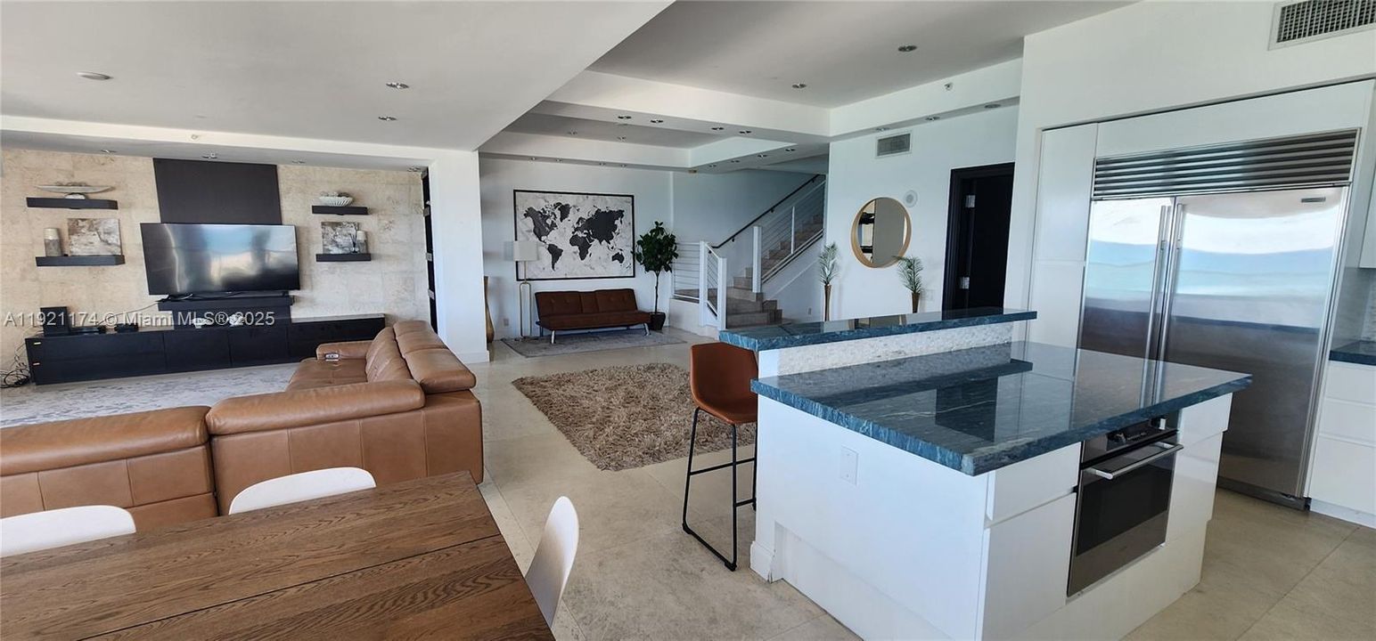 For Rent: $13,500 (4 beds, 4 baths, 2838 Square Feet)