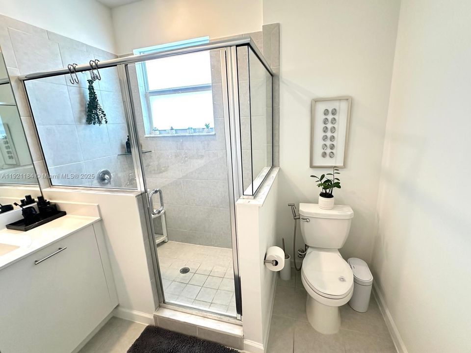 待售: $620,000 (3 贝兹, 2 浴室, 1695 平方英尺)